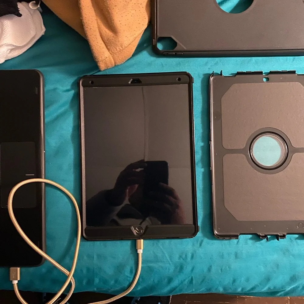 OtterBox case ipad